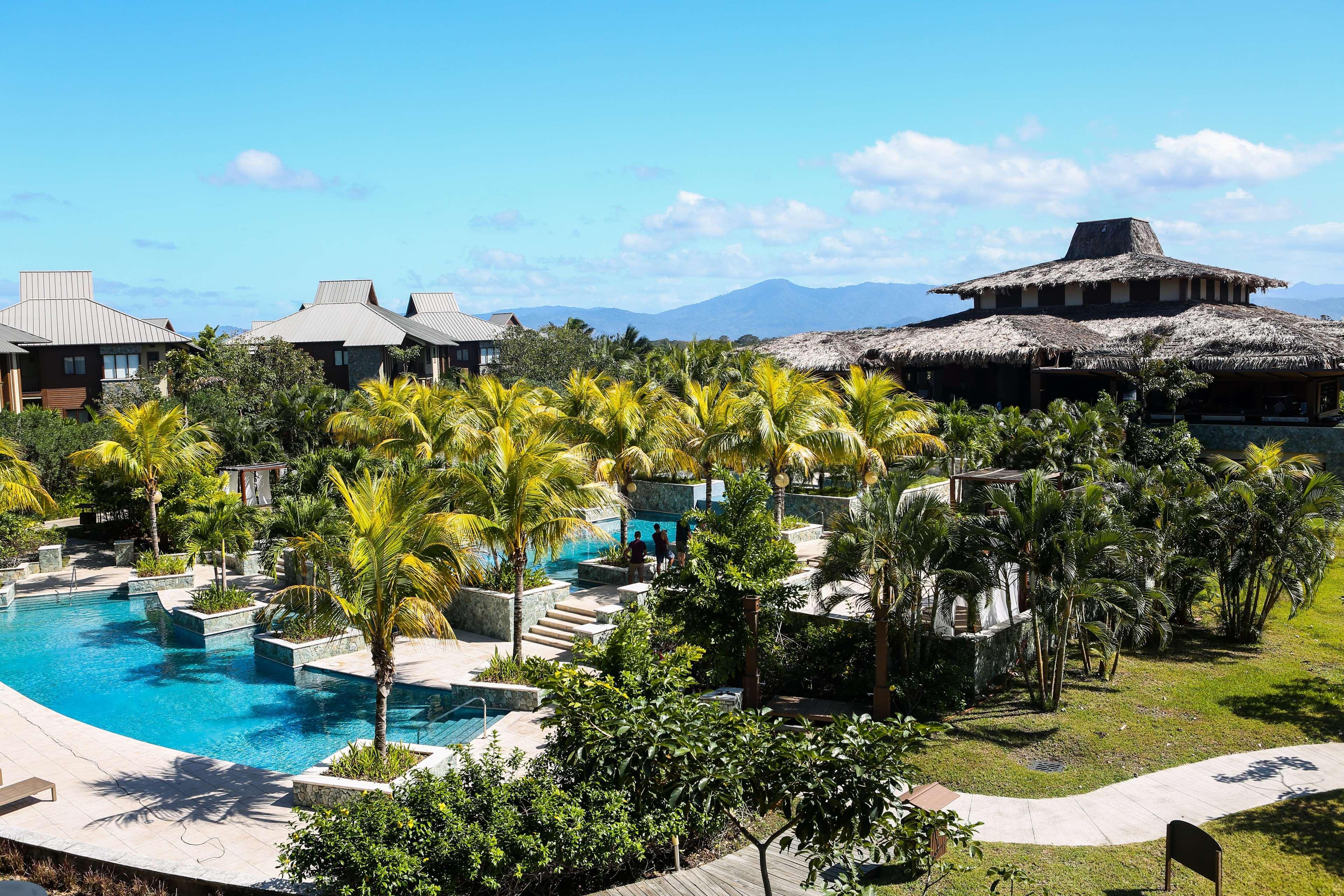 Indura Beach & Golf Resort Curio Collection By Hilton Tela Exterior photo